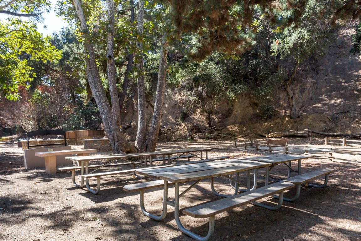 Blackberry Farm Acorn Picnic Area